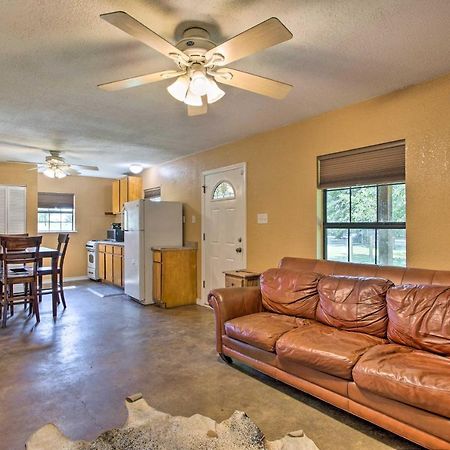 Texas Cabin On 130 Acres Walk To Lake Ray Roberts Collinsville Exteriör bild