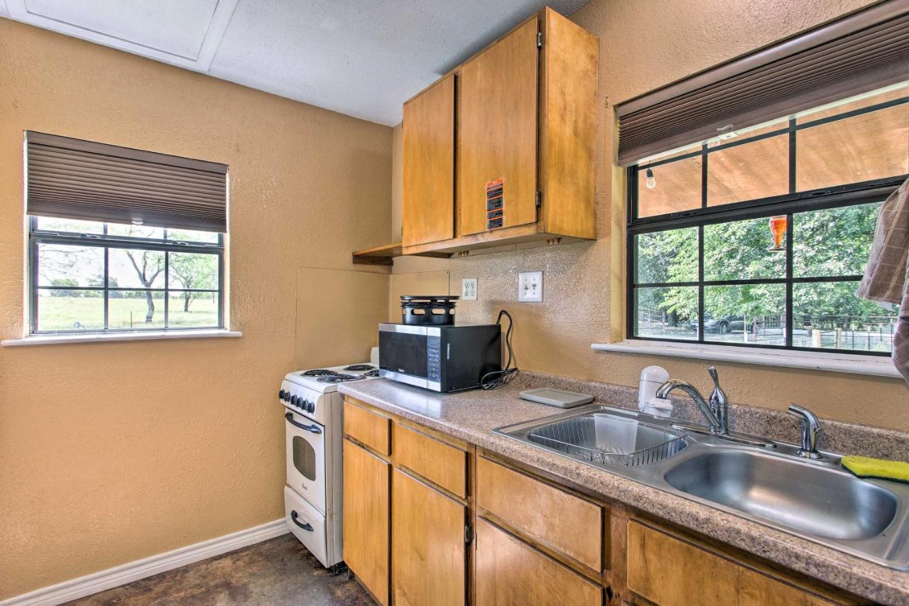 Texas Cabin On 130 Acres Walk To Lake Ray Roberts Collinsville Exteriör bild